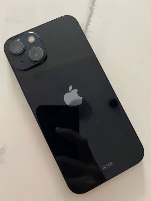 Продаю iphone 13