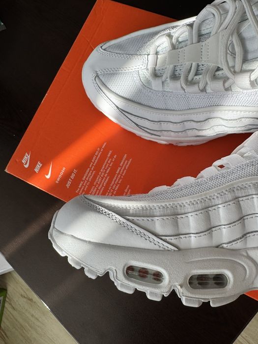 Nike Air Max 95 Бели ОРИГИНАЛНИ