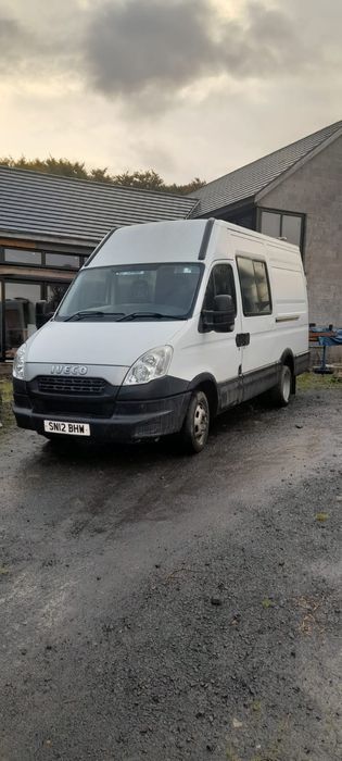 Iveco Daily Mediu 6 locuri