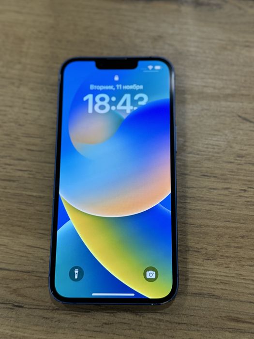 Iphone 13 в хорошем состоянии