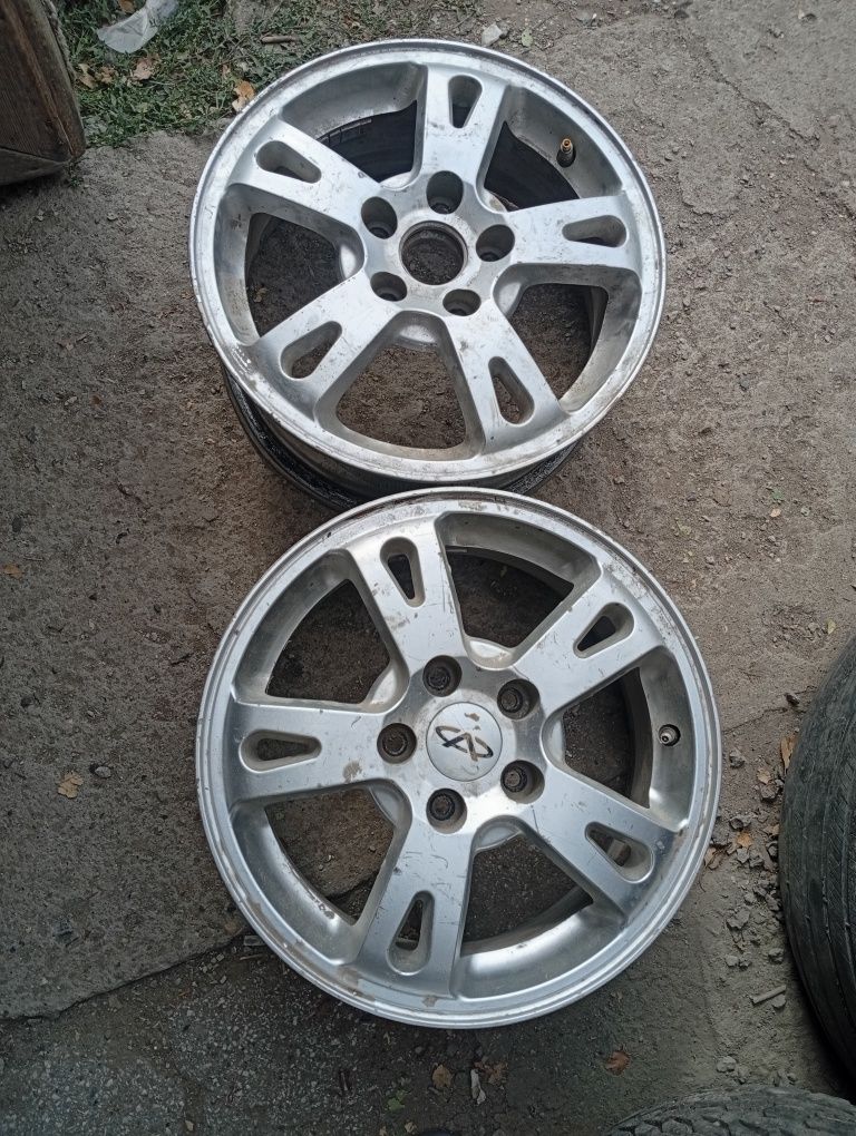 Продам два диска chery tiggo r15.