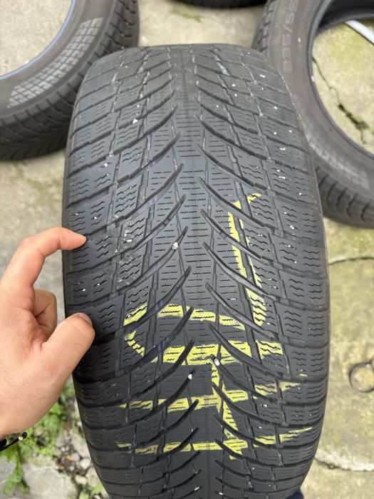 Cauciucuri de iarna 235/55r17