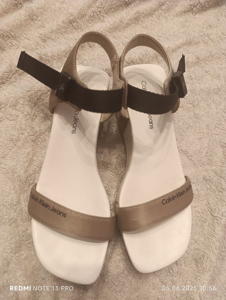 Сандали Calvin Klein