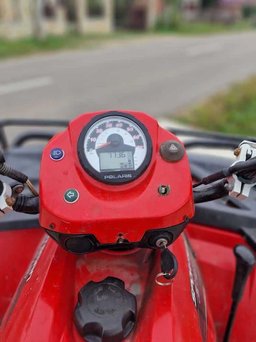 Polaris Sportsman 800 EFI 4x4 model 2012