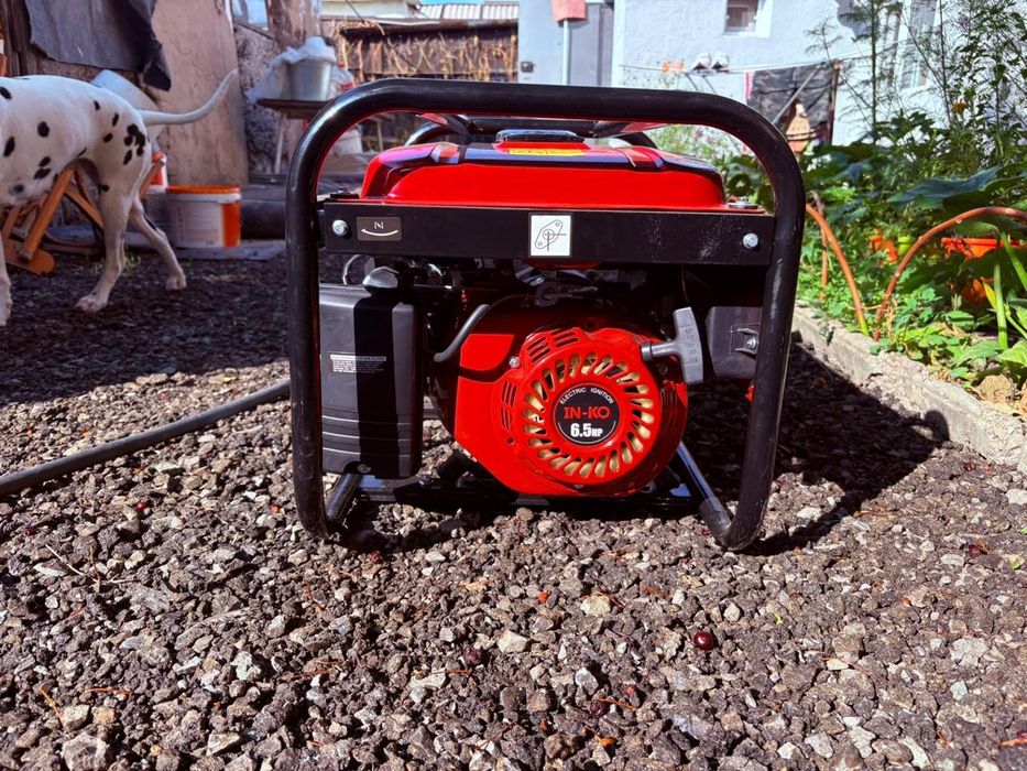 Продам генератора Хонда EG5500CXS