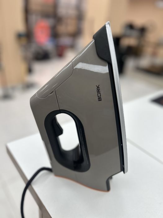 Утюг Bork i780/ Момышулы 23 Рассрочка 0-0-24