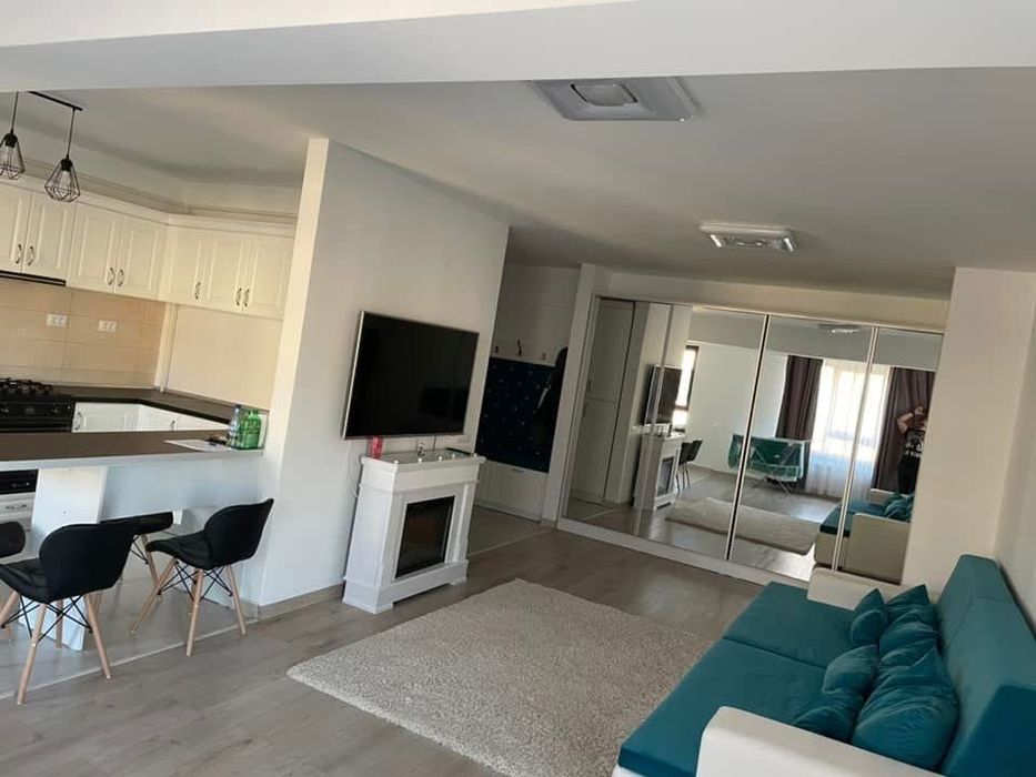 Inchiriez apartament 3 camere Valea Lupului ,complex brown luxury