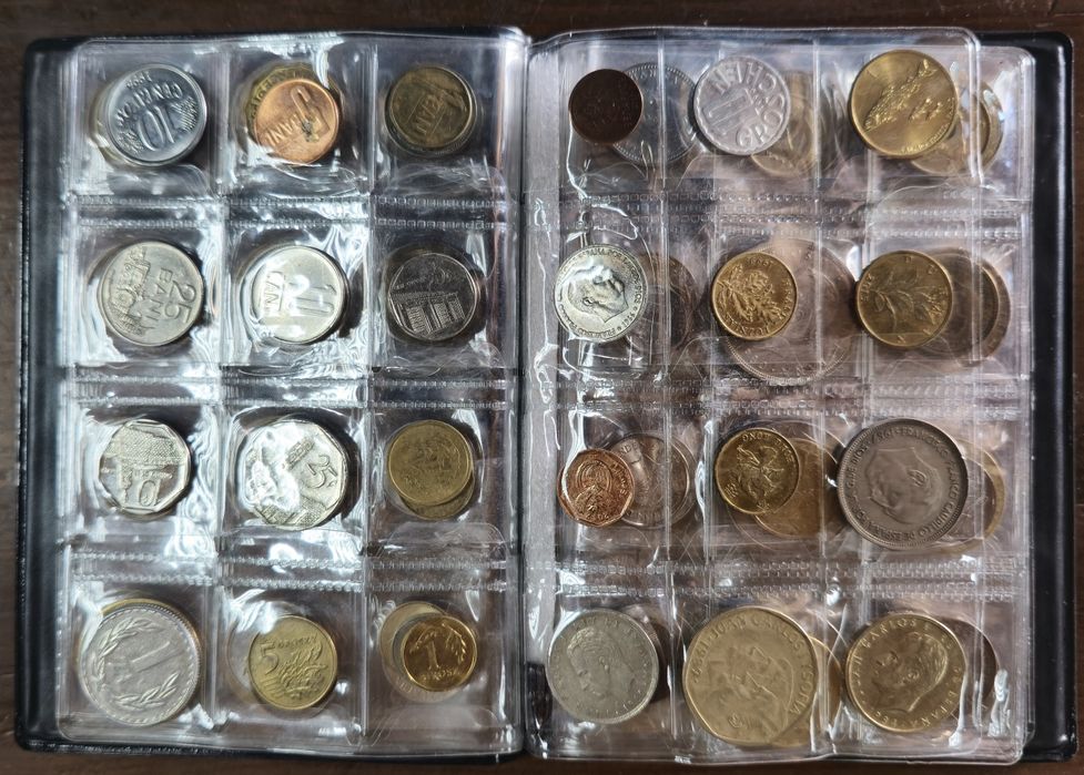 Колекция от 120бр монети