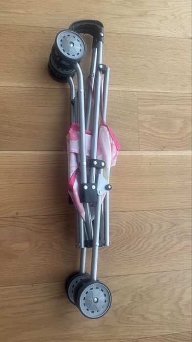 Количка за кукли