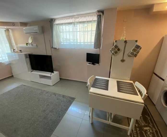 Продава се Двустаен апартамент в София, Лозенец - 65 кв.м за 2385 €/кв.м - Снимка #1