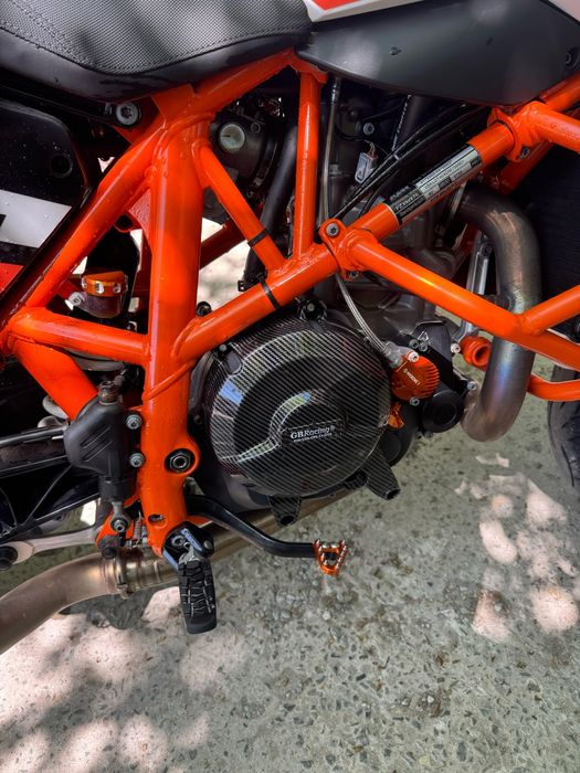 Duke ktm 690 super duke 3