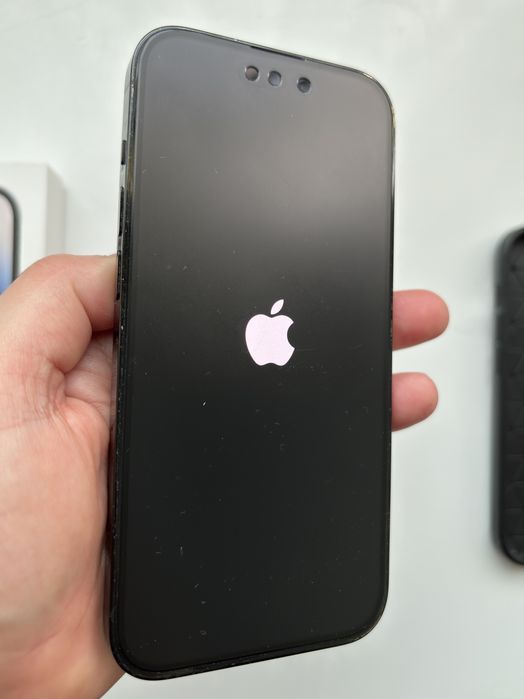 отличен iPhone 14 Pro 256 GB