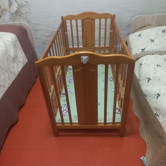 Манеж в хорошем состоянии.