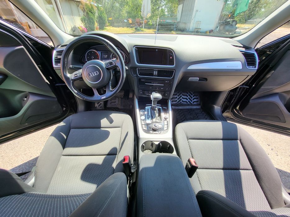 Audi Q5 quattro 4×4