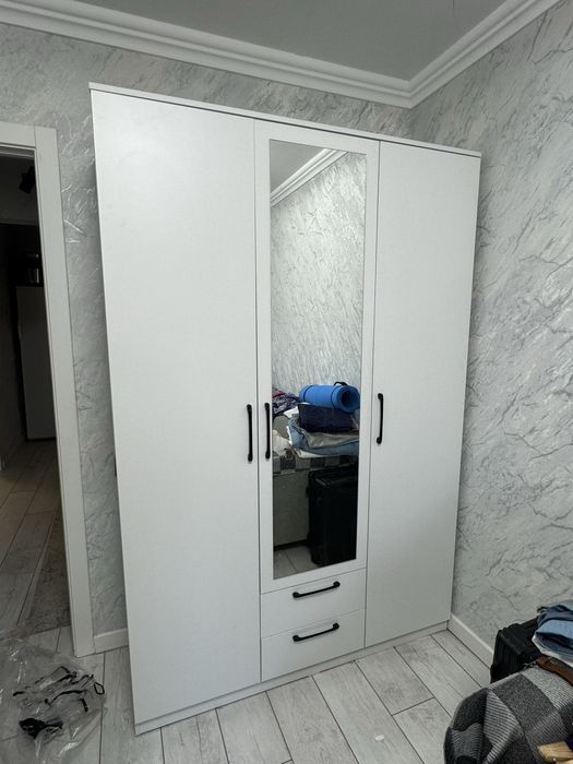 Продам шкаф в хорошем состоянии