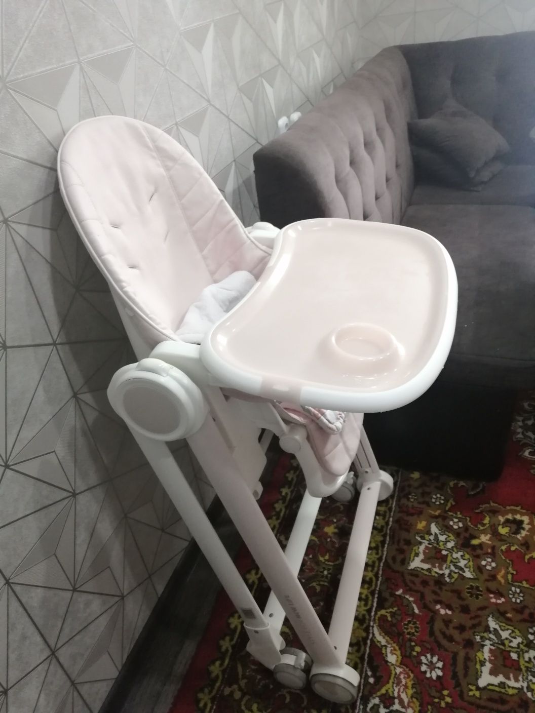 Продам детский стул для кормления