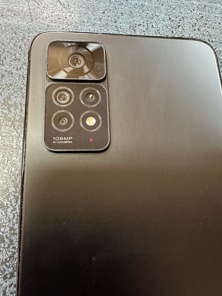 Xiaomi Redmi Note 11 Pro 8+3/128 без забележки