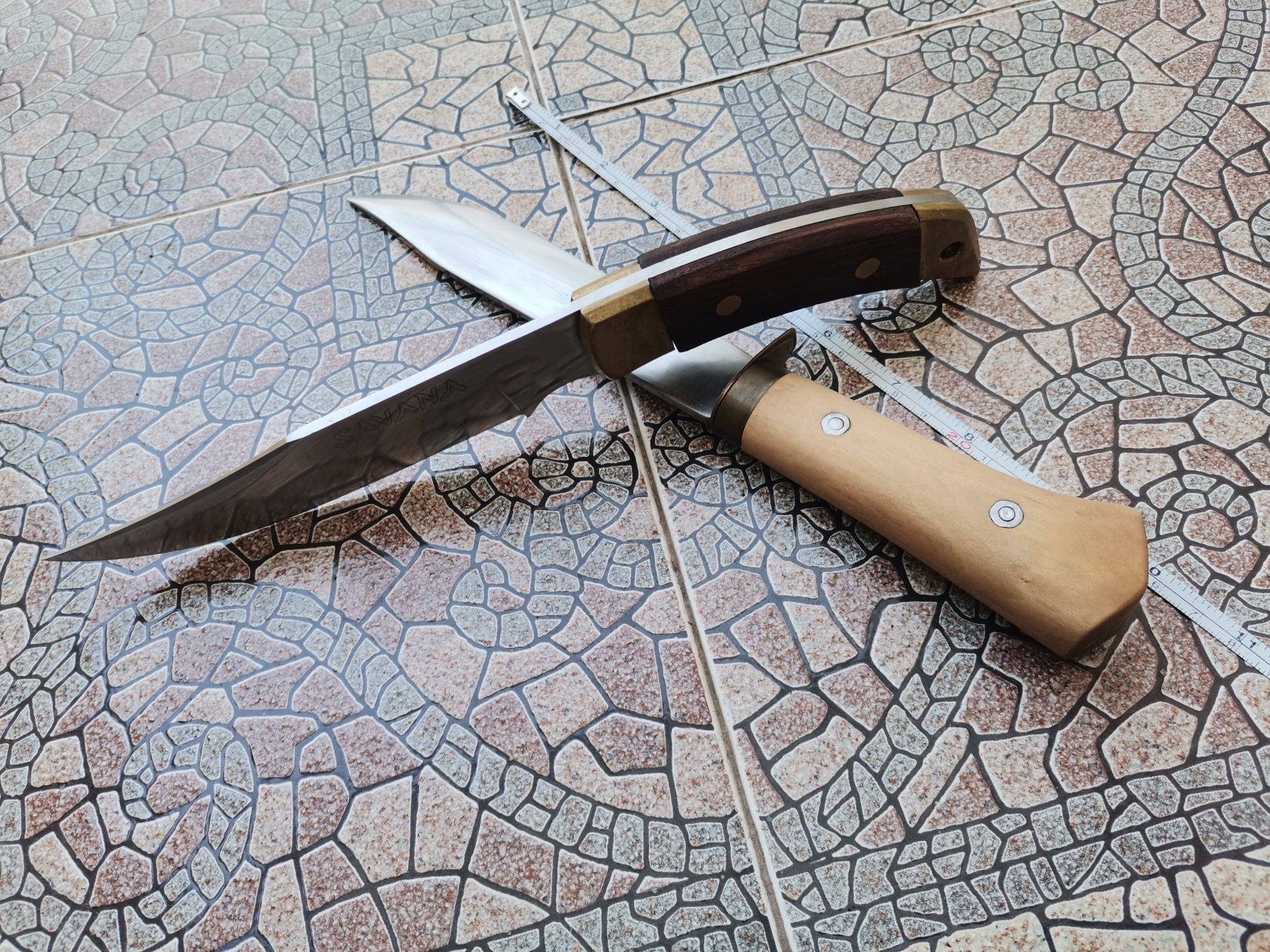 Стари ловни ножове