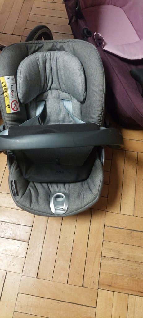 SET CYBEX PRIAM (Landou+Scaun sport+Scoica auto cu baza QFix)