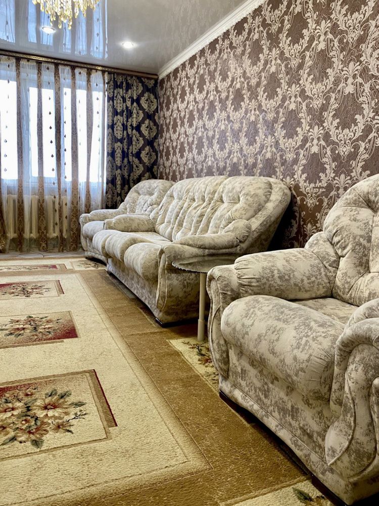 СРОЧНО !!! Продам 2 комн кв. р-н маг «Пирамиса»