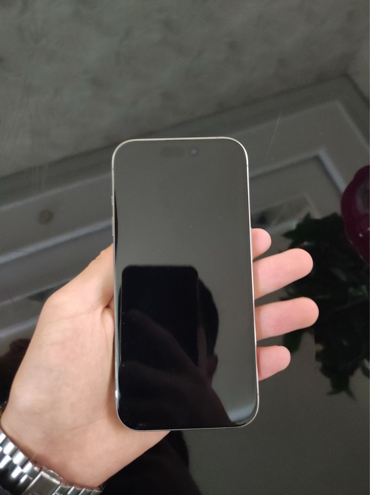 IPhone 15 pro 800$ kelishamiz