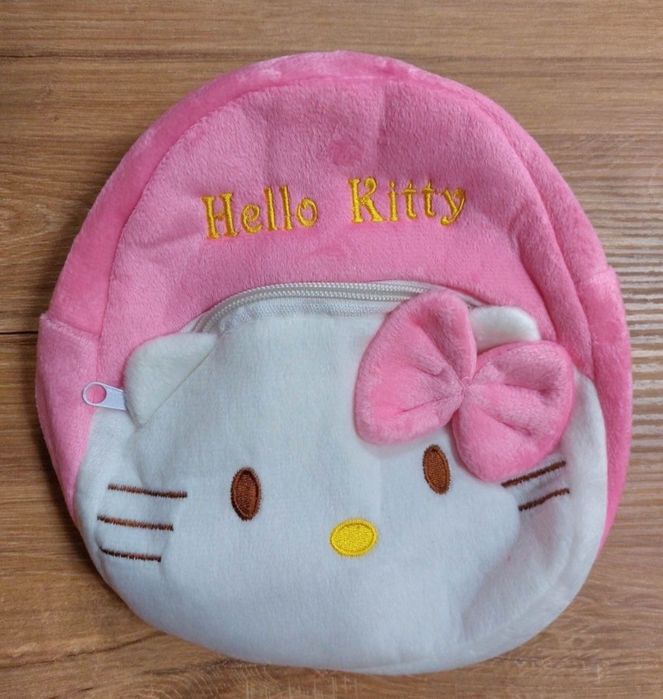 НОВА! Детска раница - Hello Kitty, Marshall, Chase.

НОВ
