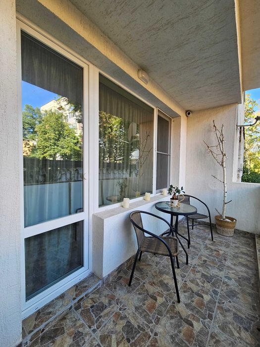 3-стаен апартамент под наем Изток От собственик!