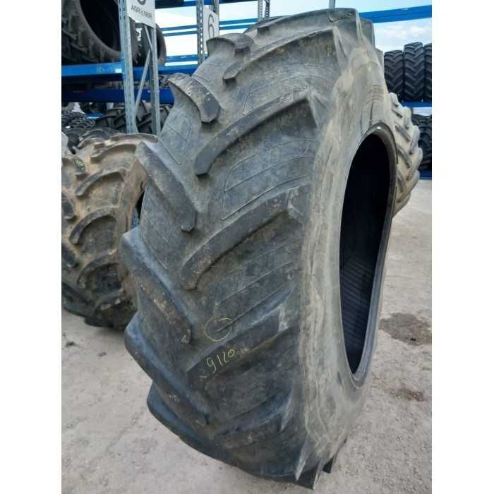 Cauciucuri Taurus 520/85R38 20.8R38 pentru Deutz-Fahr și Volvo.