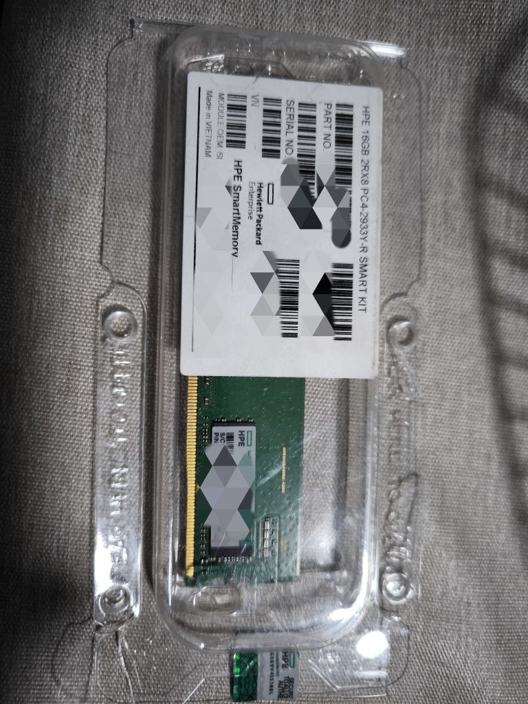 Серверный DDR4 hpe 16gb 2rx8 pc4 2933y r