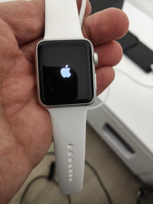 Ceas Apple Watch 38 mm 7000 Series