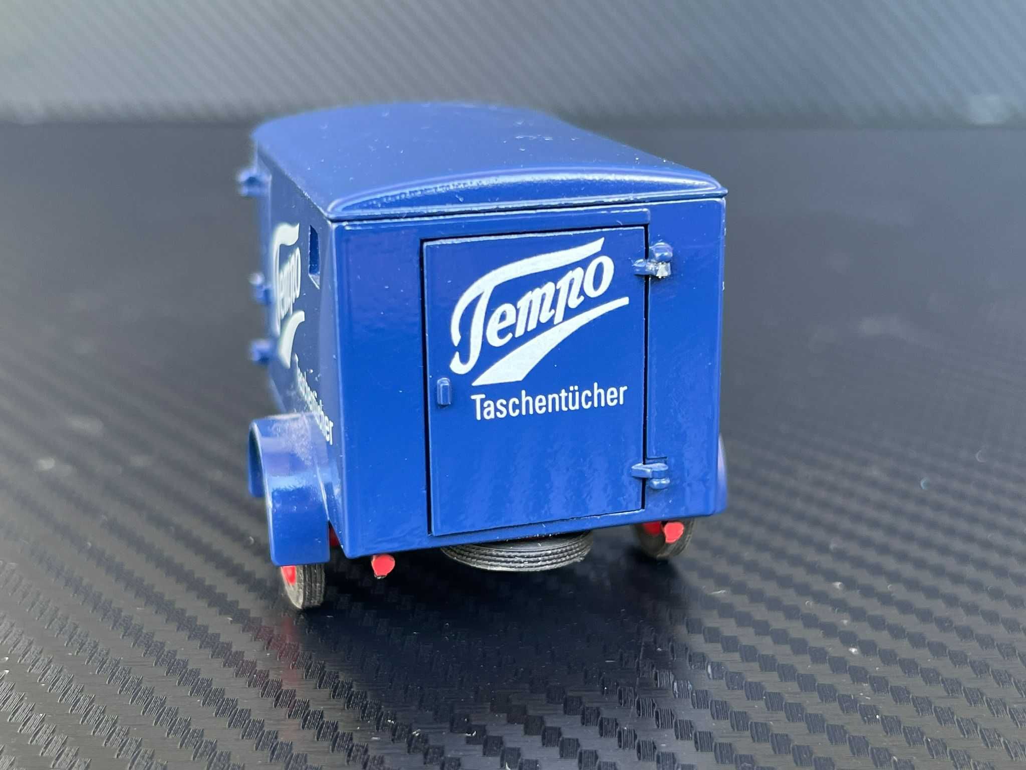 Macheta 1/43 Schuco Tempo Hanseat