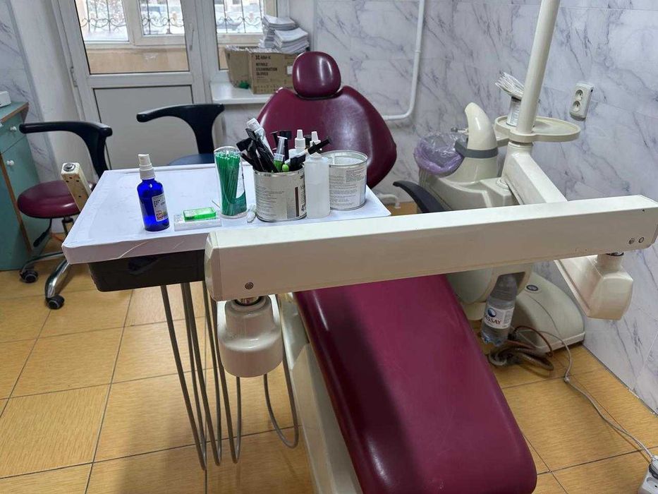 Продам стоматологическое кресло