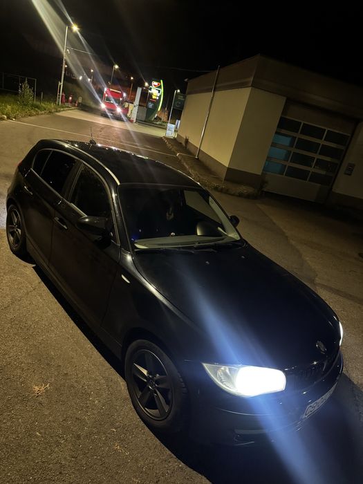 Vand BMW seria 1 e87 2006 benzina