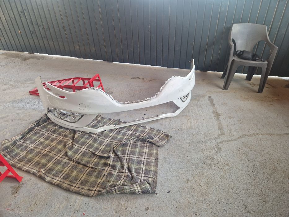 Bara față renault megane 4