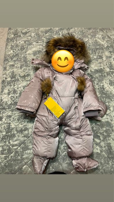 Продам детский комбинезон и шапку