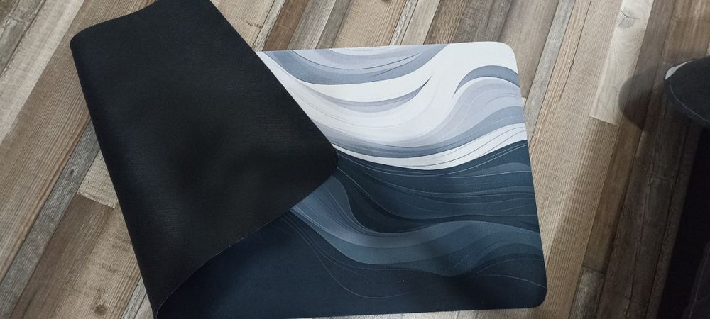 Mousepad simplu valuri