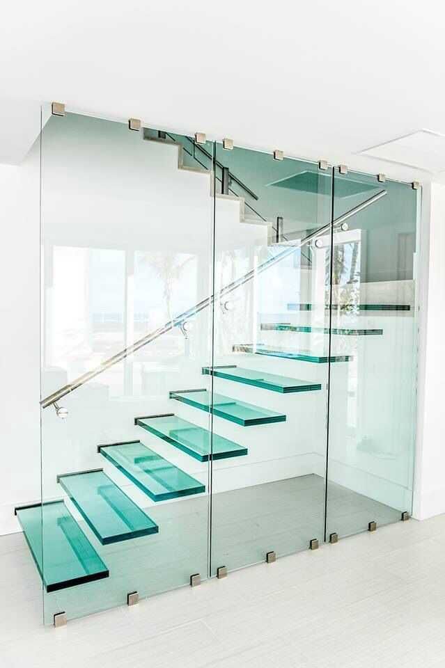 Balustrada de sticla