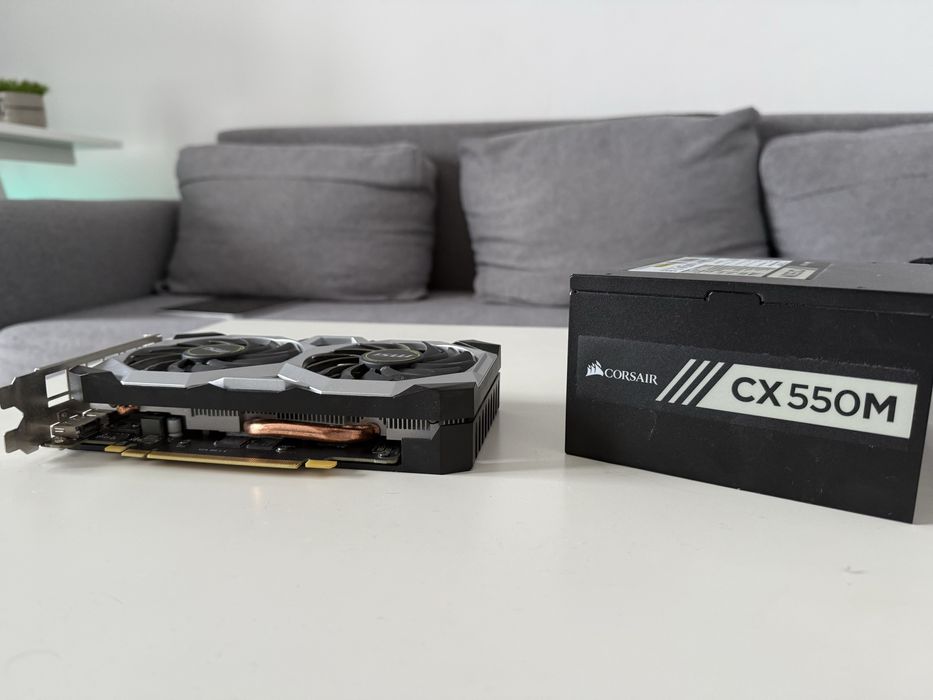 Placa video GeForce 1660 Ventus XS 6G OC + Sursa Corsair CX550M