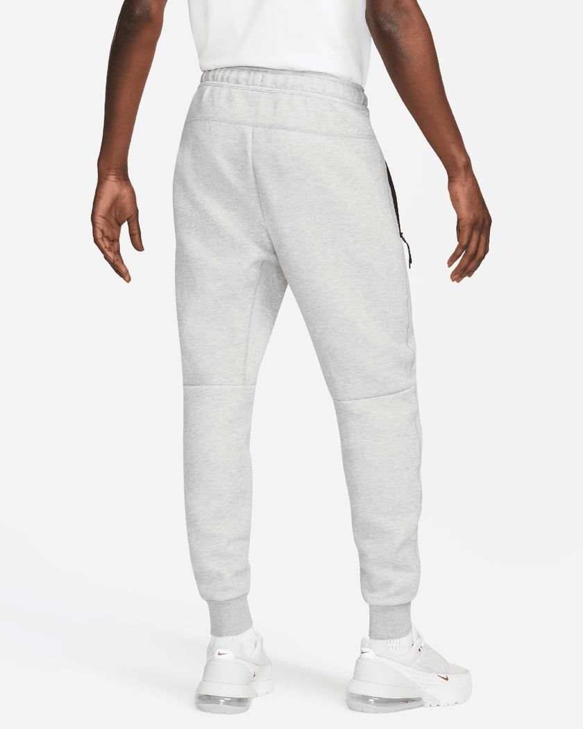 NIKE Долнищe Tech Fleece