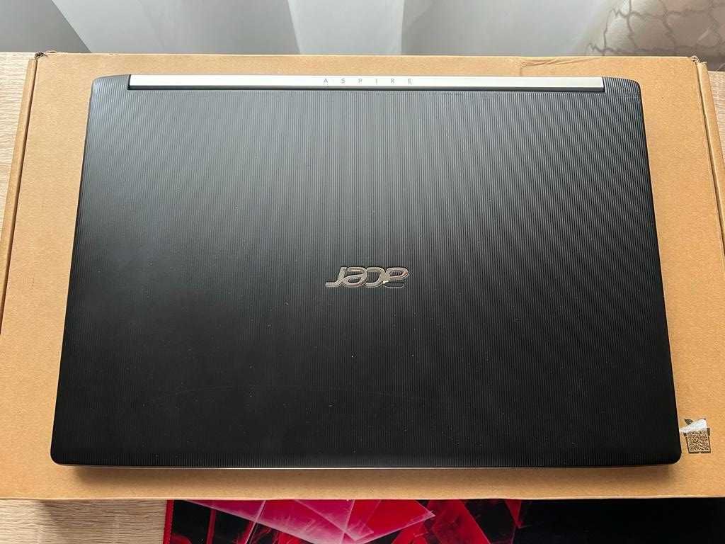 Laptop Acer Aspire 5 A515-51G-51D3