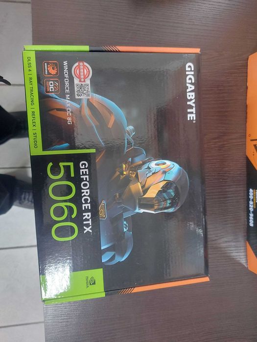 Gigabyte - 8GB GeForce RTX5060