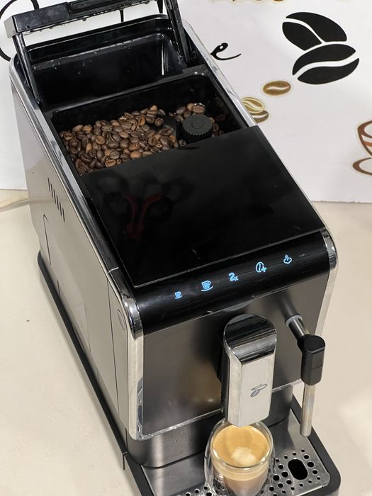 Кафемашина кафе автомат Tchibo с гаранция