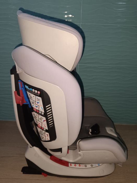 Scaun auto copii Isofix Chicco 0-25 kg