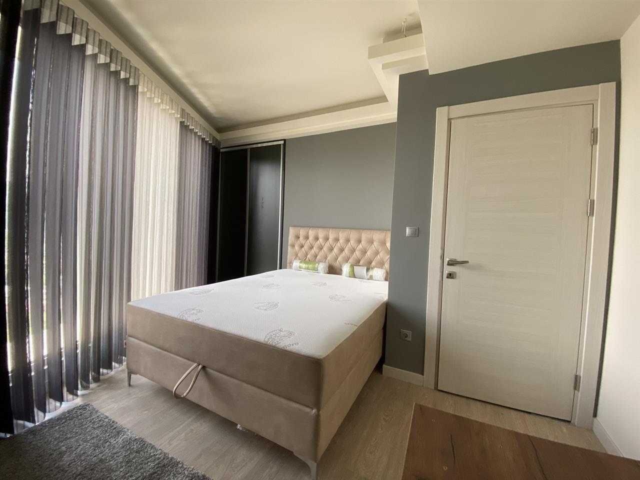 Дава се под наем Двустаен апартамент в Бургас, Славейков - 60 кв.м за 255 € - Снимка #3