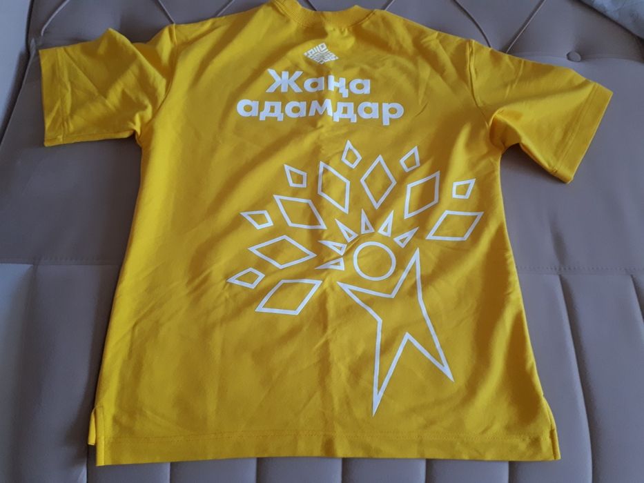 Футболки размер М новые