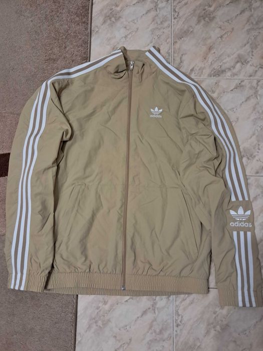 Суитчари NIke, Adidas,Burberry,Balenciaga...