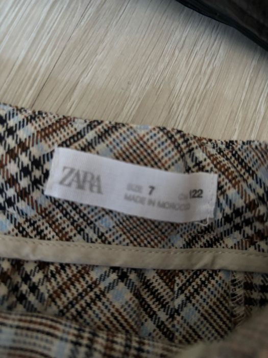 Кожено яке и пола Зара