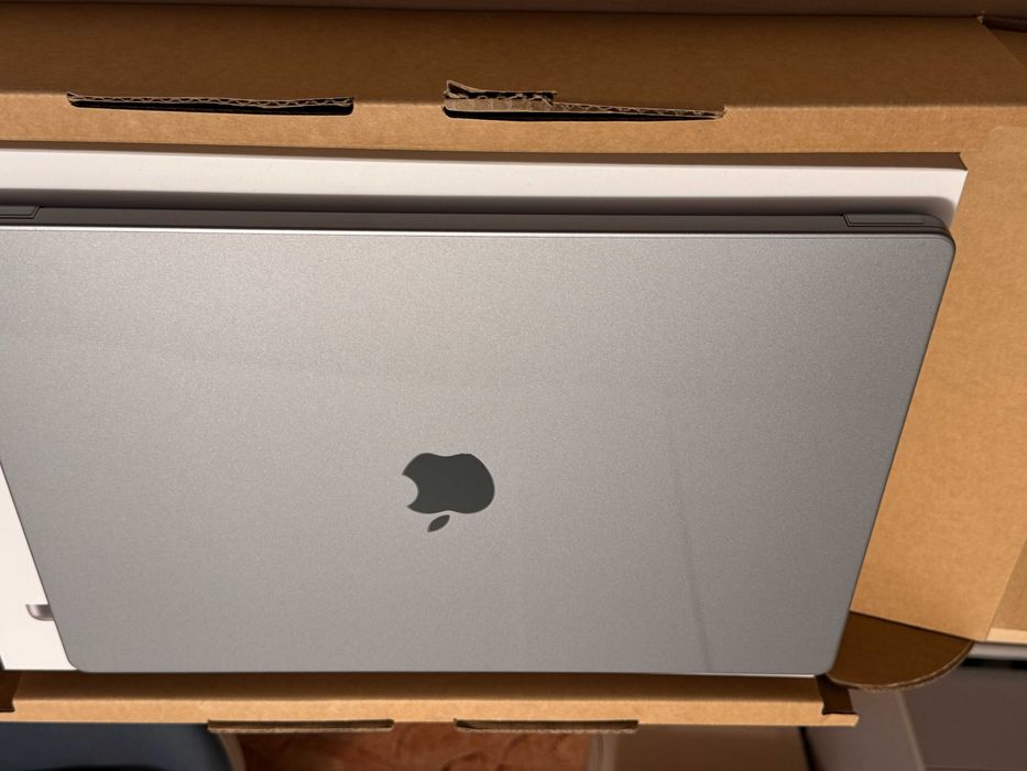 Folie protect full Alien Surface Apple MacBookPro 14 inch  din 2025