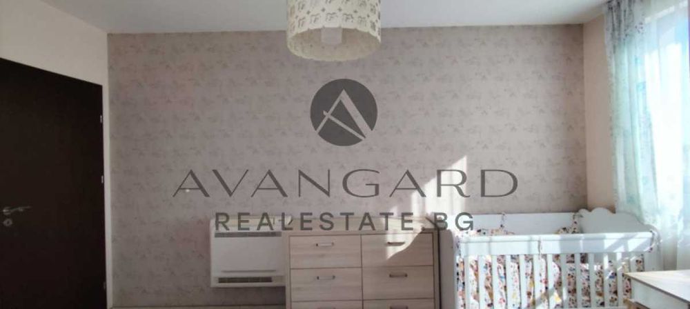 Продава се Тристаен апартамент в Пловдив, Тракия - 130 кв.м за 1924 €/кв.м - Снимка #5