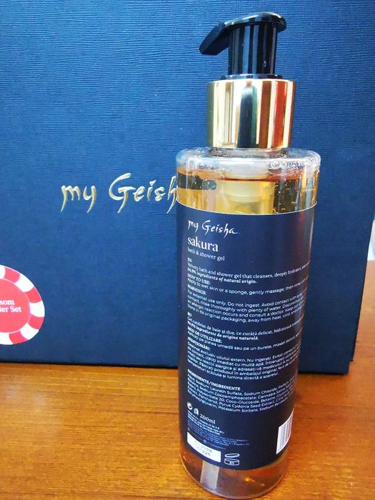 my Geisha Sakura Gel de duș
200 ml
75,00 leimy Geisha Sakura Gel de du